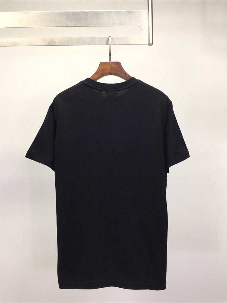 BURBERRY LOGO PRINT COTTON OVERSIZED T-SHIRT IN BLACK – BRS003