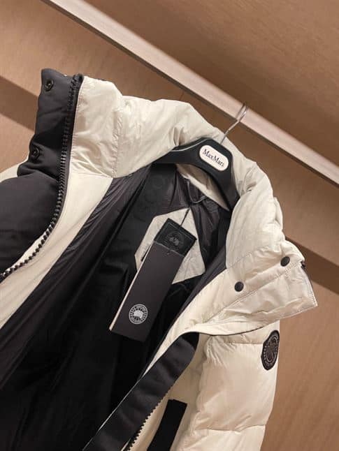 CANADA GOOSE BYWARD LONG PARKER DOWN JACKET – CN21