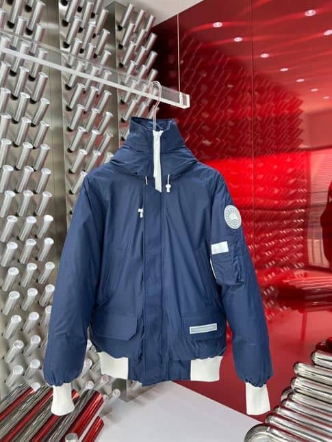 CANADA GOOSE CHILLIWACK BOMBER – CN23