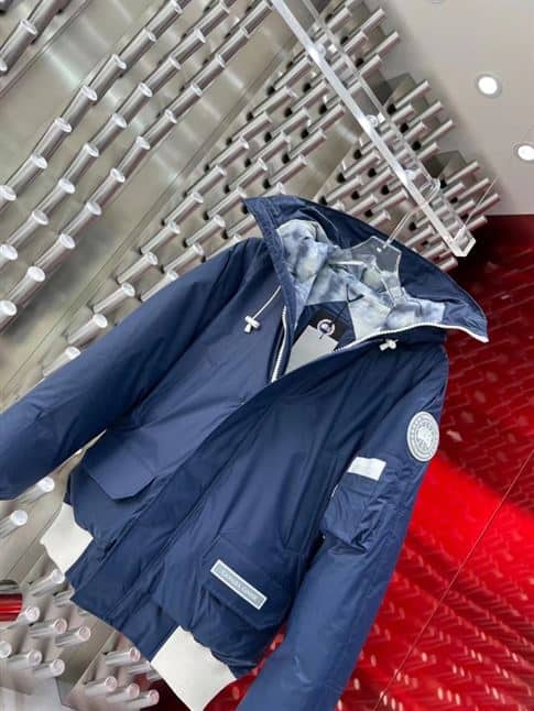 CANADA GOOSE CHILLIWACK BOMBER – CN23