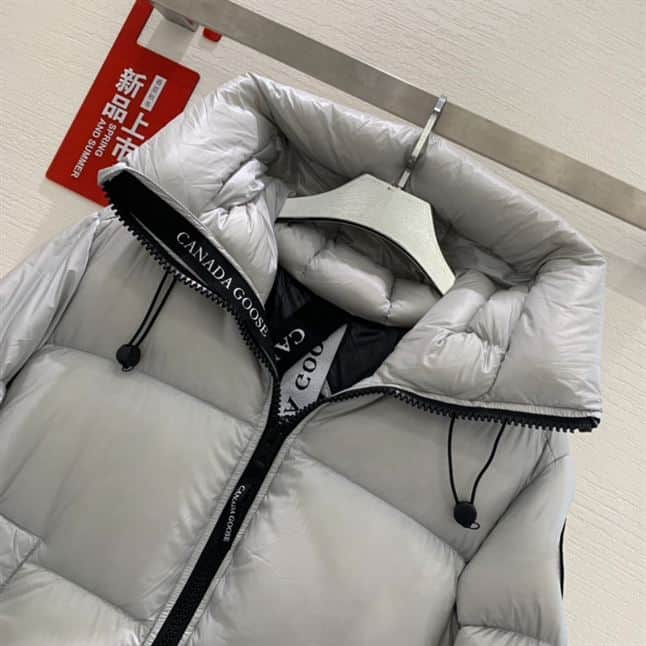 CANADA GOOSE CROFTON PUFFER BLACK LABEL – CN25