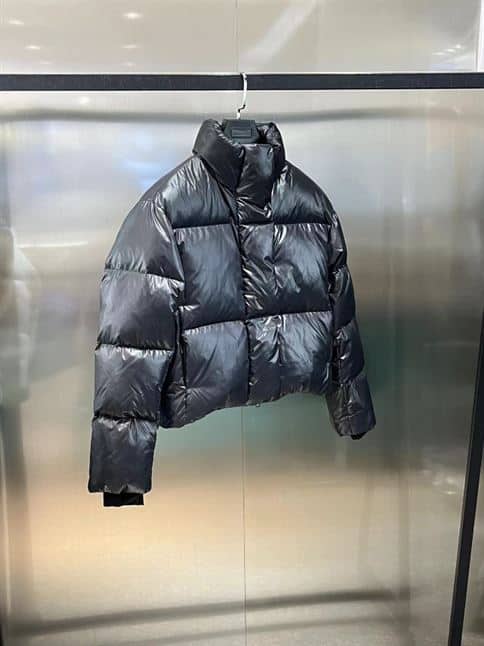 CANADA GOOSE CYPRESS CROPPED PUFFER – CN27