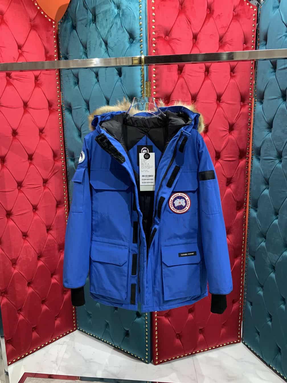 CANADA GOOSE EXPEDITION PARKA FUSION FIT HERITAGE – CN02