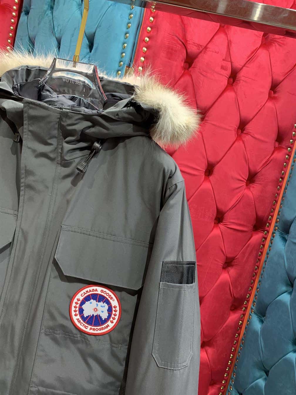 CANADA GOOSE EXPEDITION PARKA FUSION FIT HERITAGE – CN06