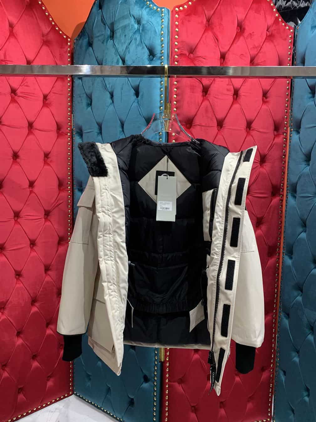 CANADA GOOSE EXPEDITION PARKA FUSION FIT HERITAGE – CN07