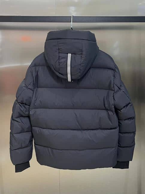 CANADA GOOSE JACKET – CN29