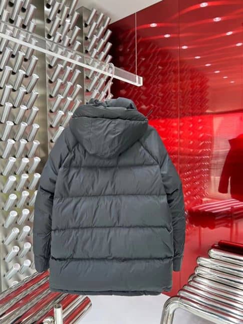 CANADA GOOSE PARKAS APPROACH JACKET – CN30