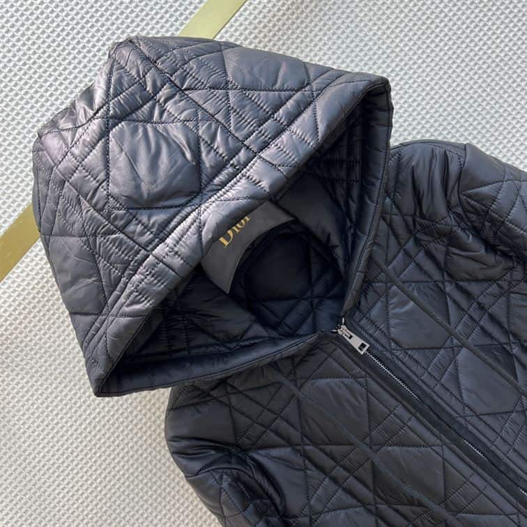 CHRISTIAN DIOR COAT – DRC006