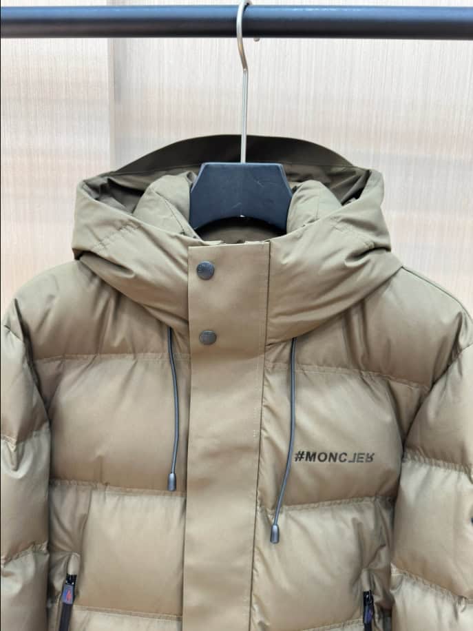 MONCLER Puff Grey Hooded Coat – MC143