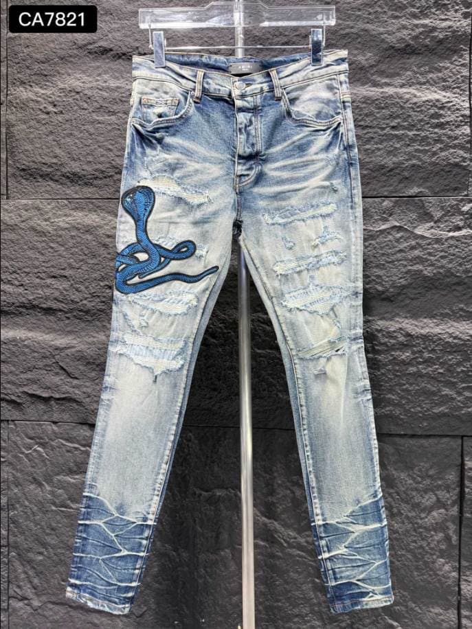Amiri Men Blue Patch-Detail Jeans – AMIJ018