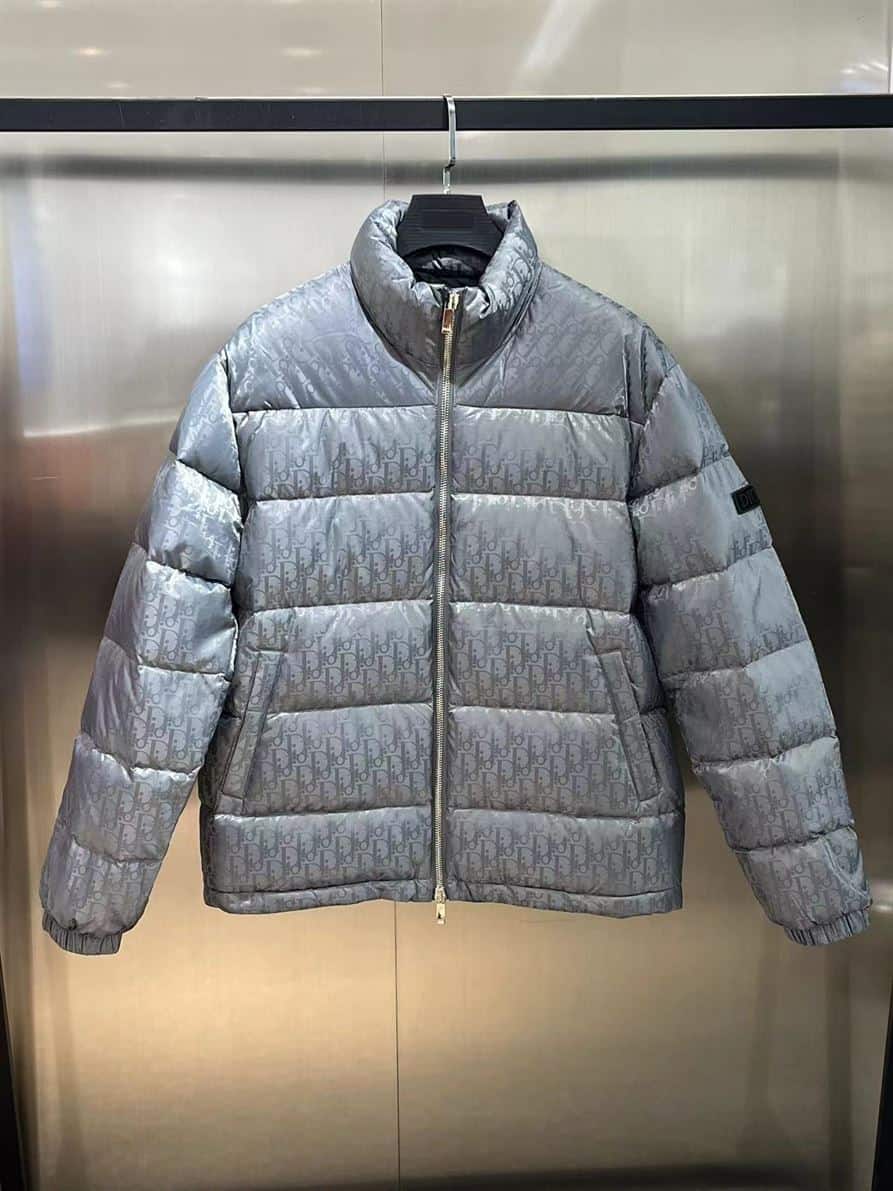DIOR OBLIQUE DOWN JACKET TECHNICAL JACQUARD – DRC019