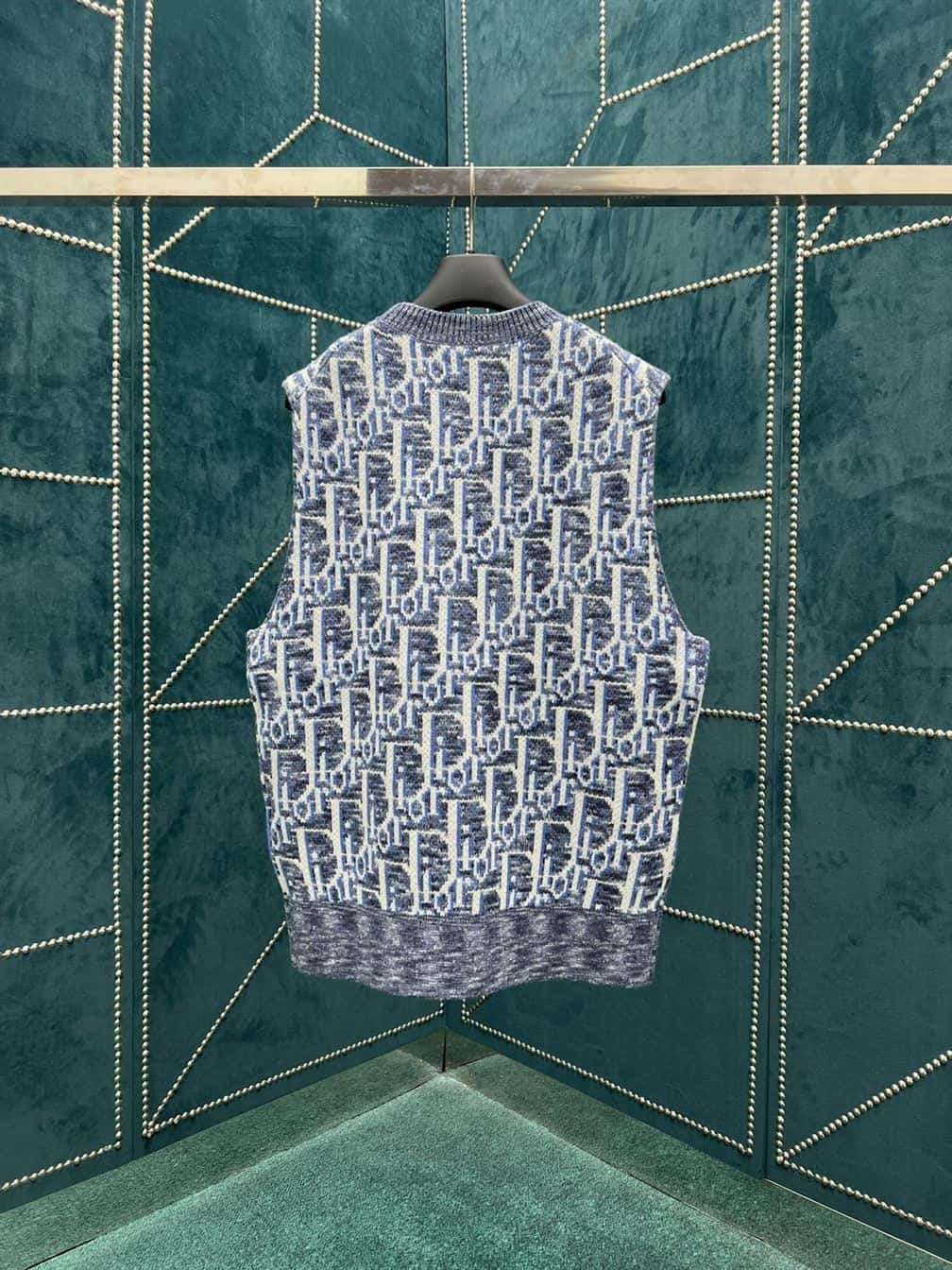 DIOR OBLIQUE SLEEVELESS SWEATER BLUE WOOL JACQUARD – DOS021