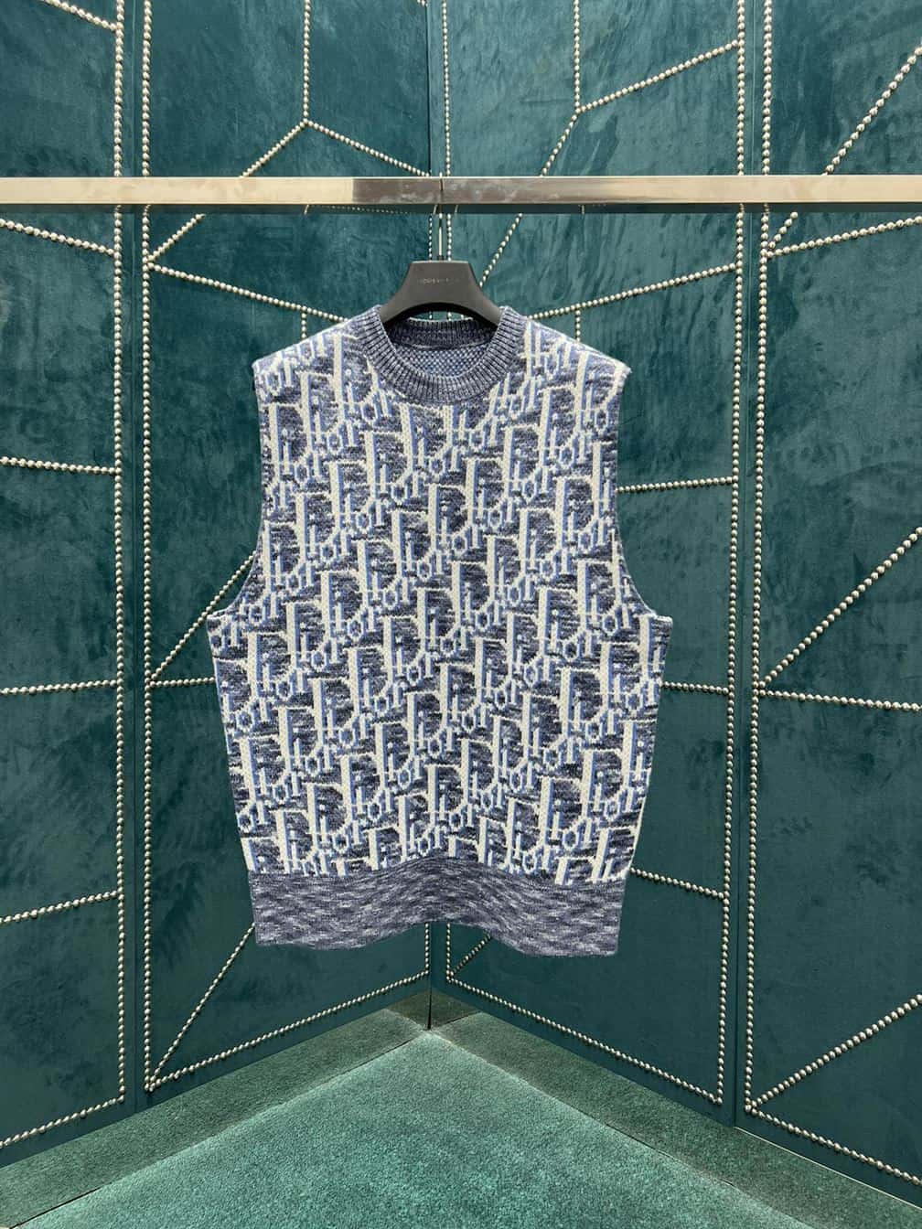 DIOR OBLIQUE SLEEVELESS SWEATER BLUE WOOL JACQUARD – DOS021