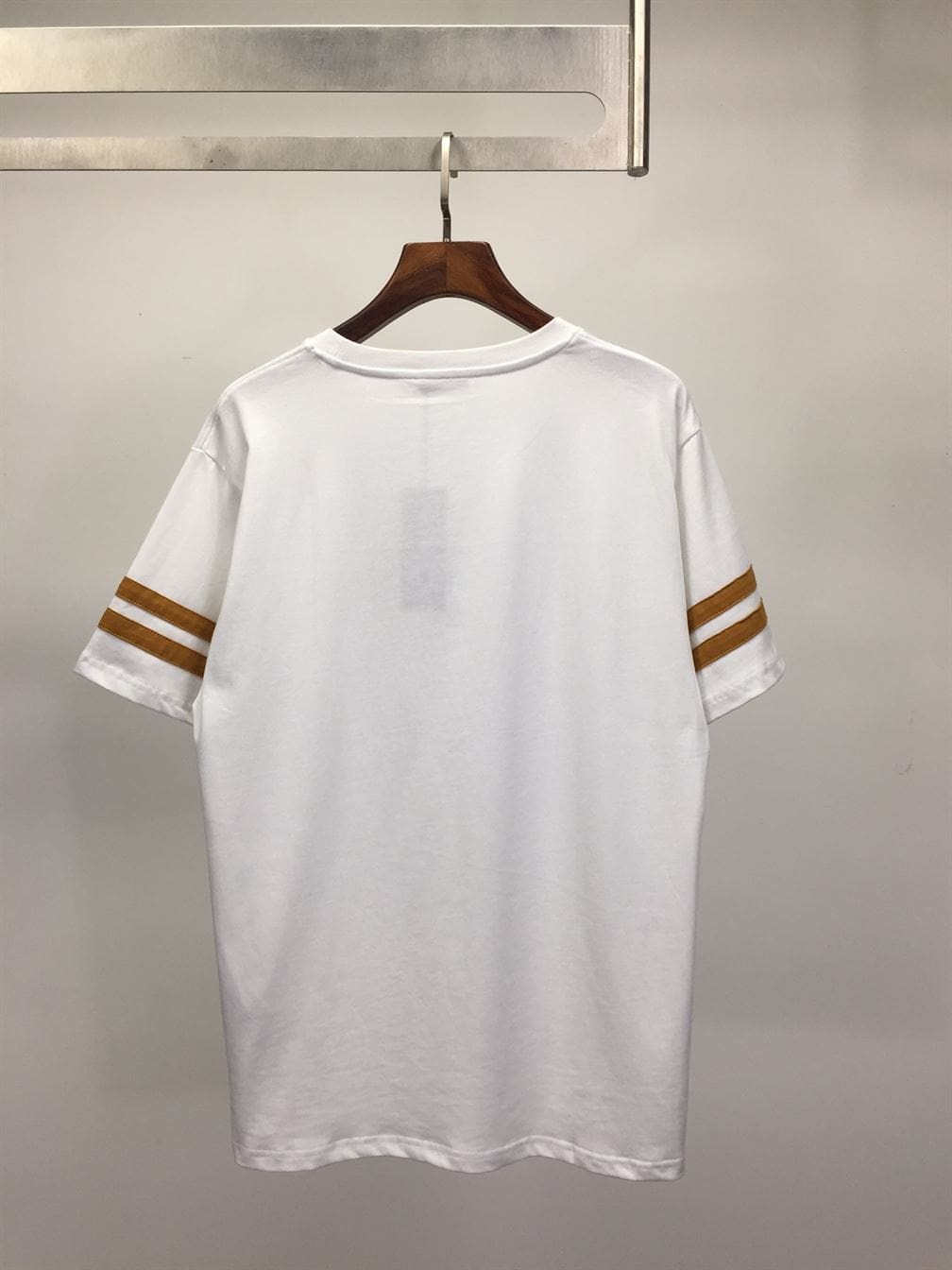 DIOR RELAXED-FIT T-SHIRT – DOT003