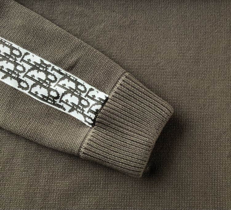 DIOR SWEATER WITH DIOR OBLIQUE INSERTS – DOS019