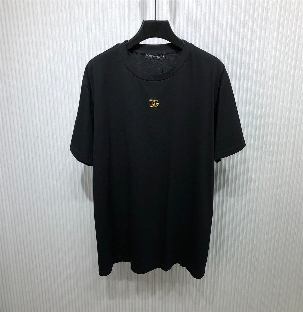 DOLCE &GABBANA COTTON T-SHIRT WITH METALLIC DG LOGO – DT015