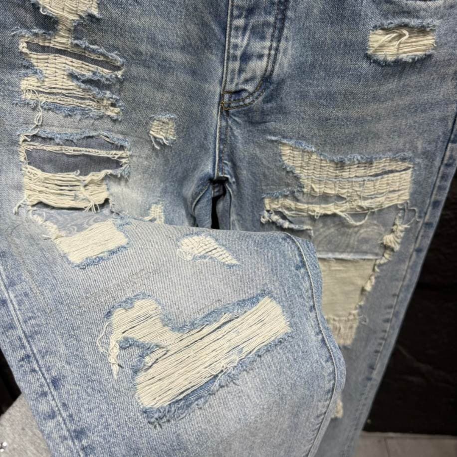 Amiri Ripp Blue White Jean – AMIJ002