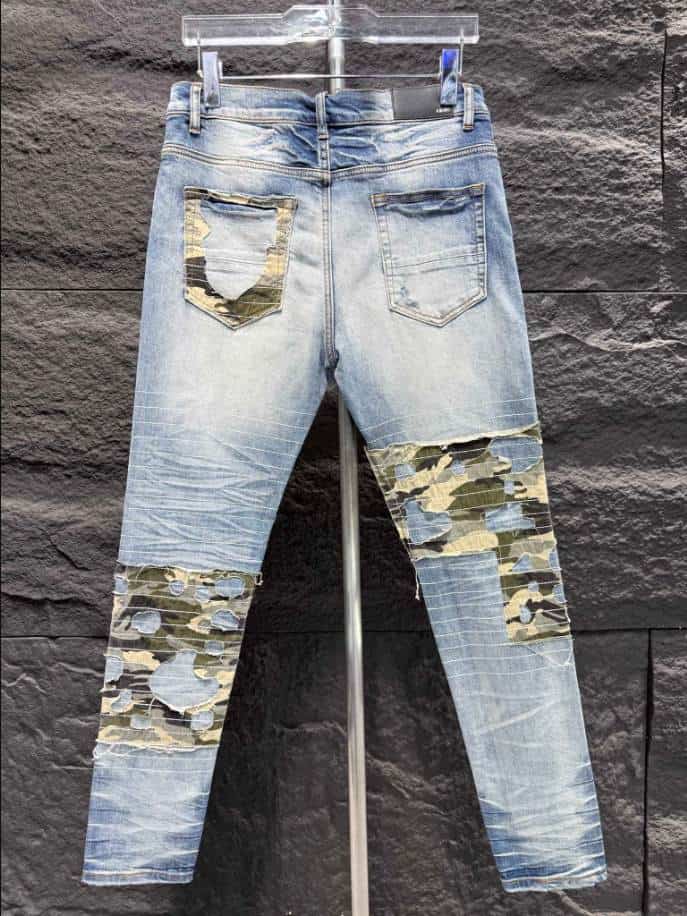 Amiri Men Yellow Patch-Detail Jeans – AMIJ019