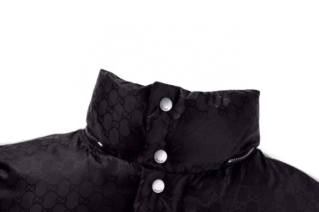 GUCCI Nylon Jacquard With Web Black Coat – GCJ048