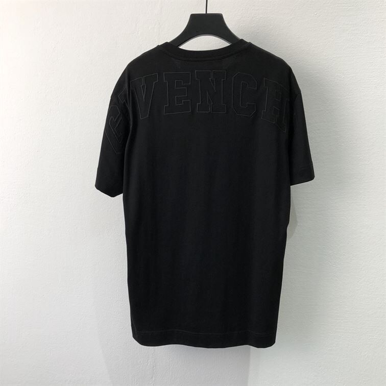 GIVENCHY SLIM FIT T-SHIRT IN JERSEY WITH CERAMIC PRINT IN BLACK – GTS003