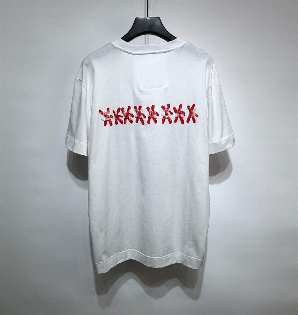 GIVENCHY SLIM FIT T-SHIRT IN JERSEY WITH TAG EFFECT PRINT – GTS001
