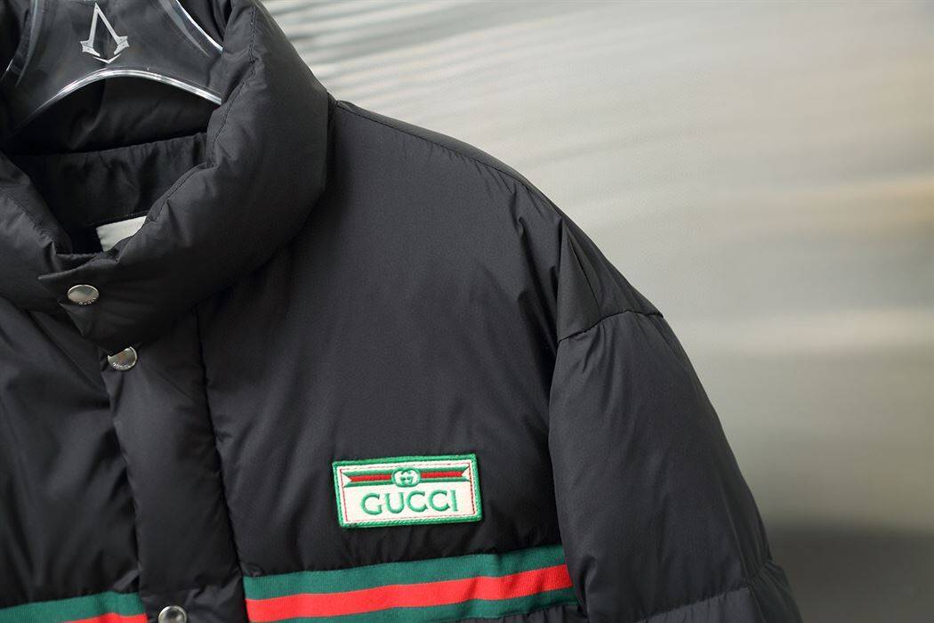 GUCCI COAT FOR MEN – GCJ008
