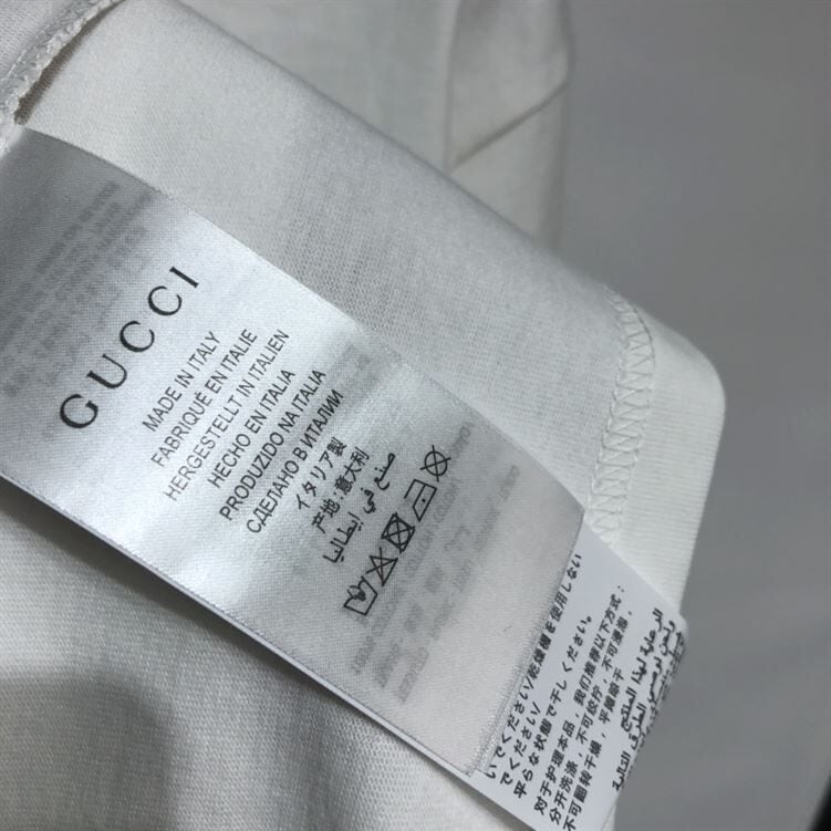 GUCCI COTTON JERSEY T-SHIRT WITH GUCCI MIRROR PRINT – GGS016