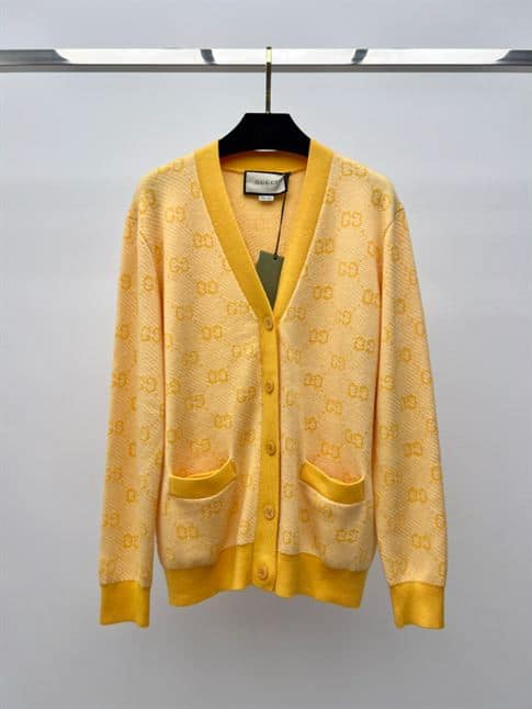 GUCCI GG WOOL JACQUARD CARDIGAN – GCK027