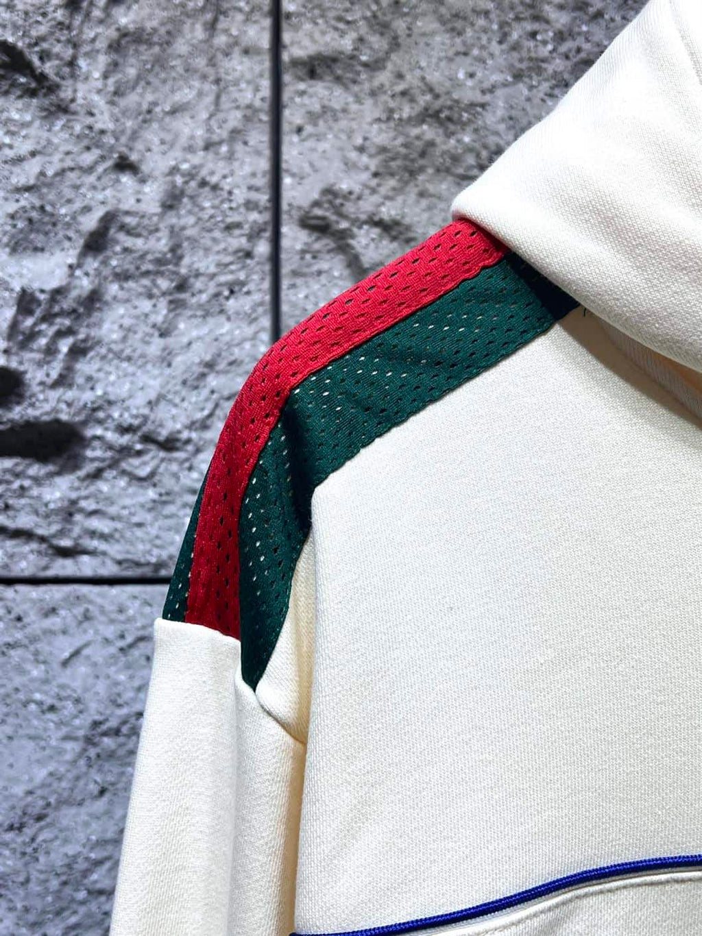 GUCCI HOODED SWEATSHIRT – GCK051