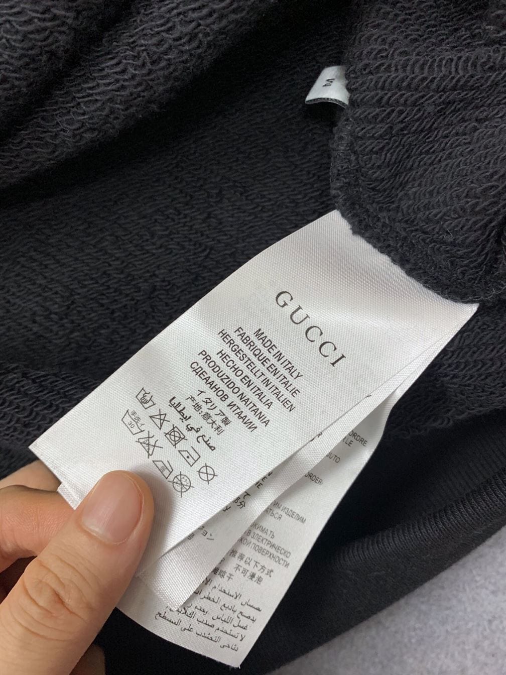 GUCCI HOODED SWEATSHIRT WITH INTERLOCKING G – GCK007
