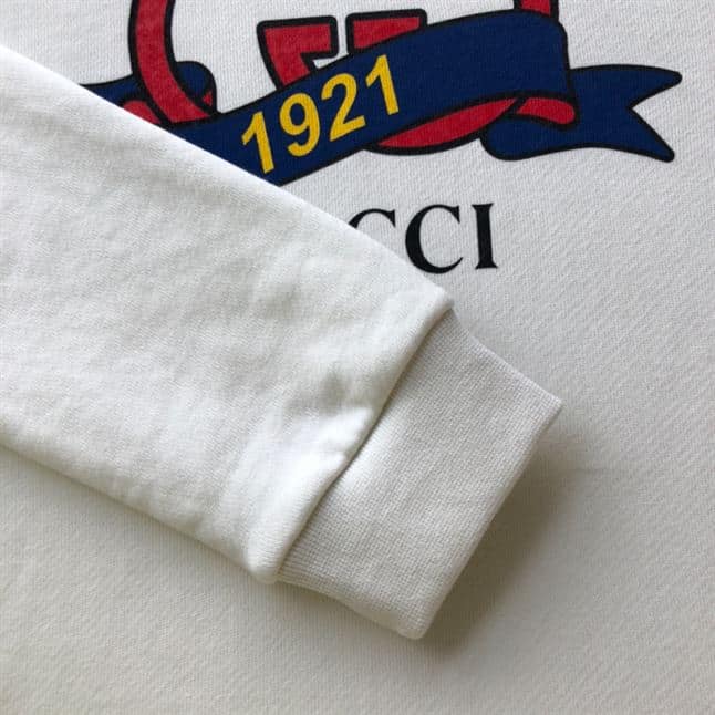 GUCCI INTERLOCKING G 1921 PRINT SWEATSHIRT – GCK048