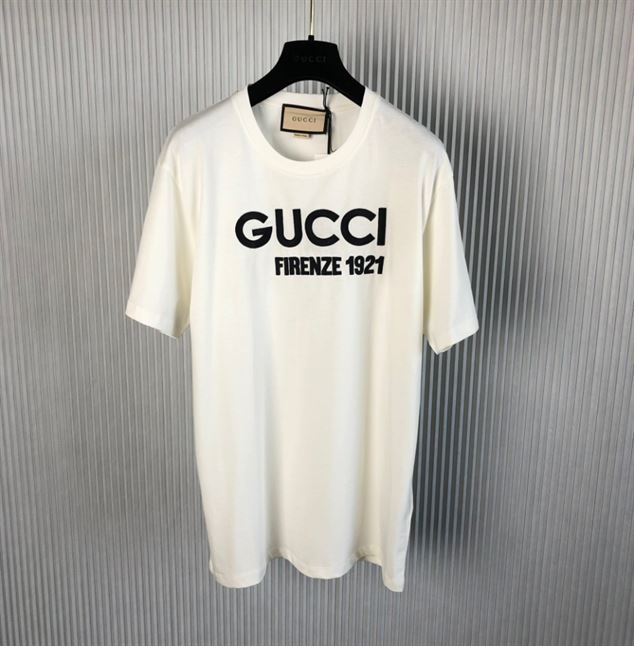 GUCCI LOGO EMBROIDERY T-SHIRT – GGS058