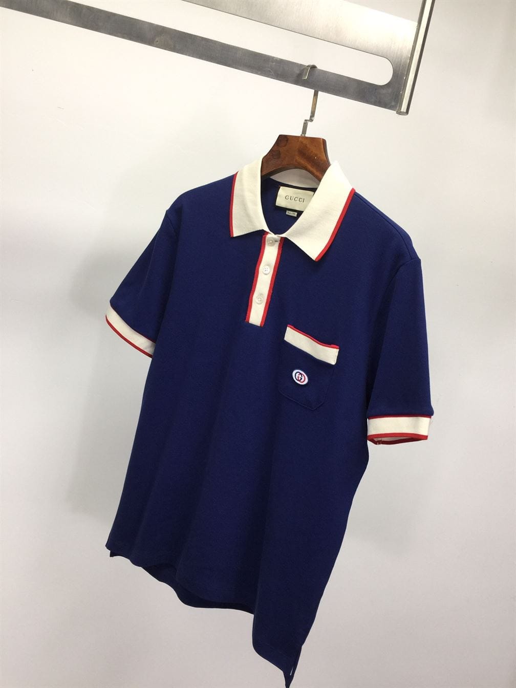 GUCCI POLO GG LOGO PATCH NAVY – GGS027