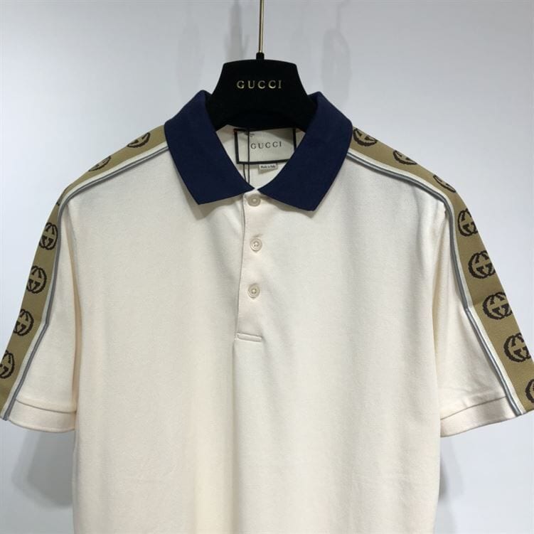 GUCCI POLO WITH INTERLOCKING G STRIPE – GGS014