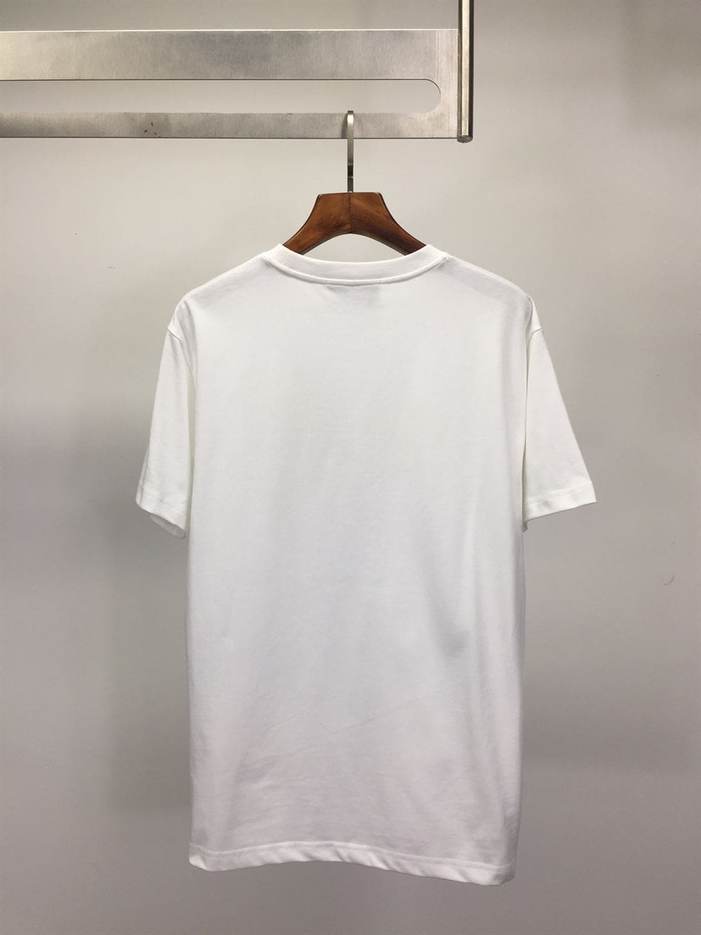 GUCCI SOUVENIR FROM LOS ANGELES PRINT T-SHIRT – GGS020