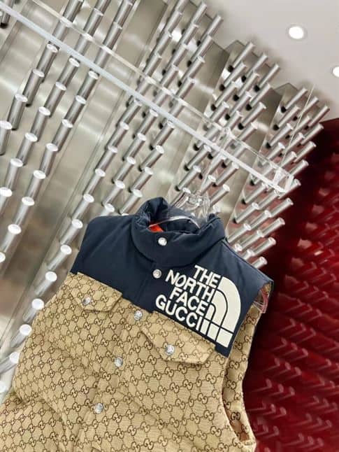 GUCCI X THE NORTH FACE GG PADDED VEST BLACK EBONY BEIGE – GCJ043