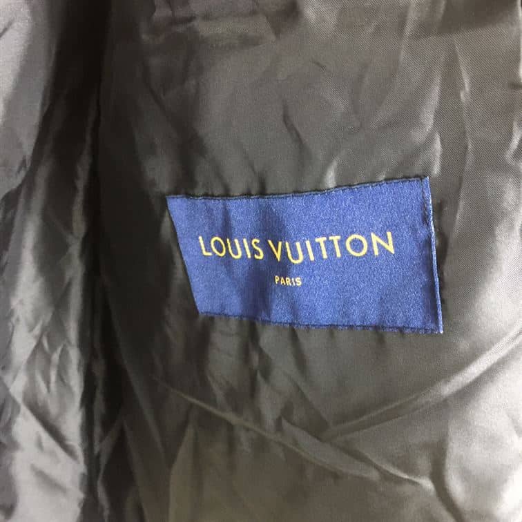 LOUIS VUITTON COAT – LVC012