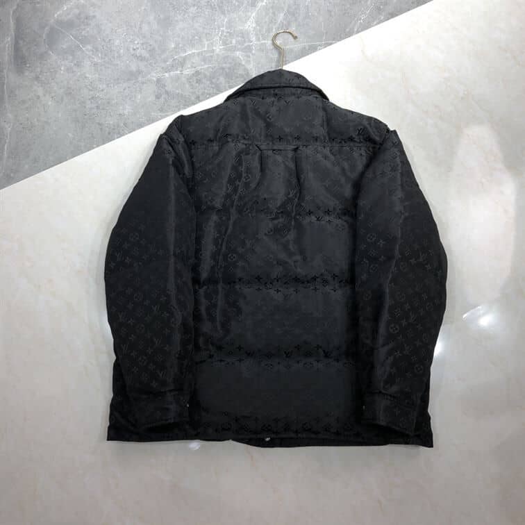 LOUIS VUITTON COAT – LVC013