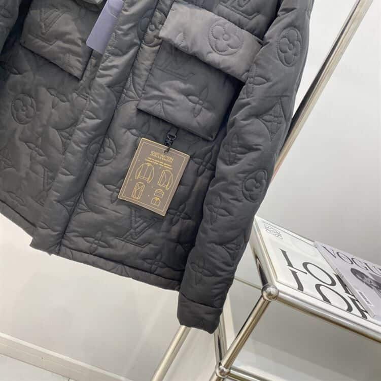 LOUIS VUITTON COAT – LVC017