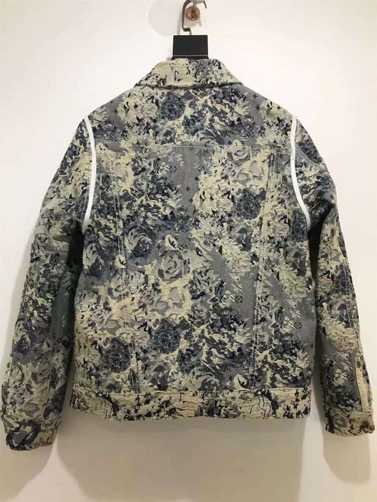 LOUIS VUITTON COAT – LVC024