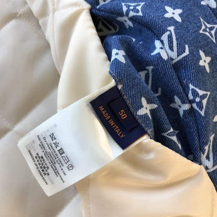 LOUIS VUITTON COAT – LVC025