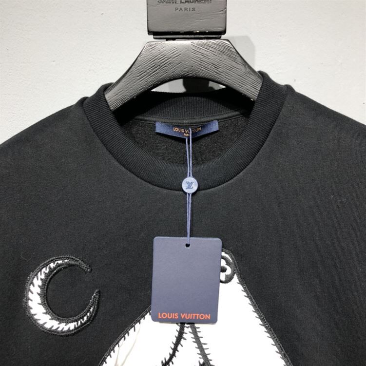LOUIS VUITTON COMICS OWL PATCH CREWNECK – LVH033