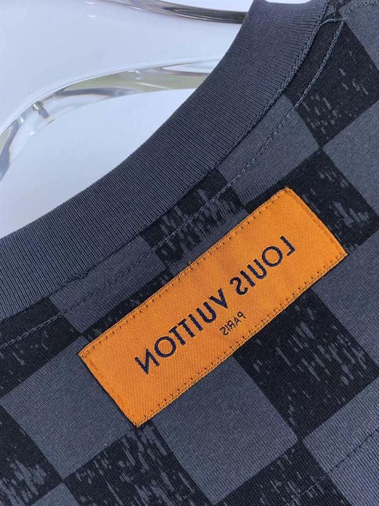 LOUIS VUITTON DAMIER T-SHIRT – LVTS011