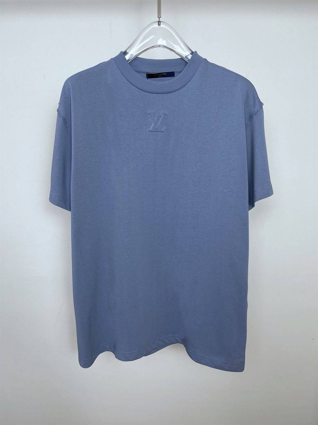 LOUIS VUITTON EMBOSSED LV T-SHIRT – LVTS073