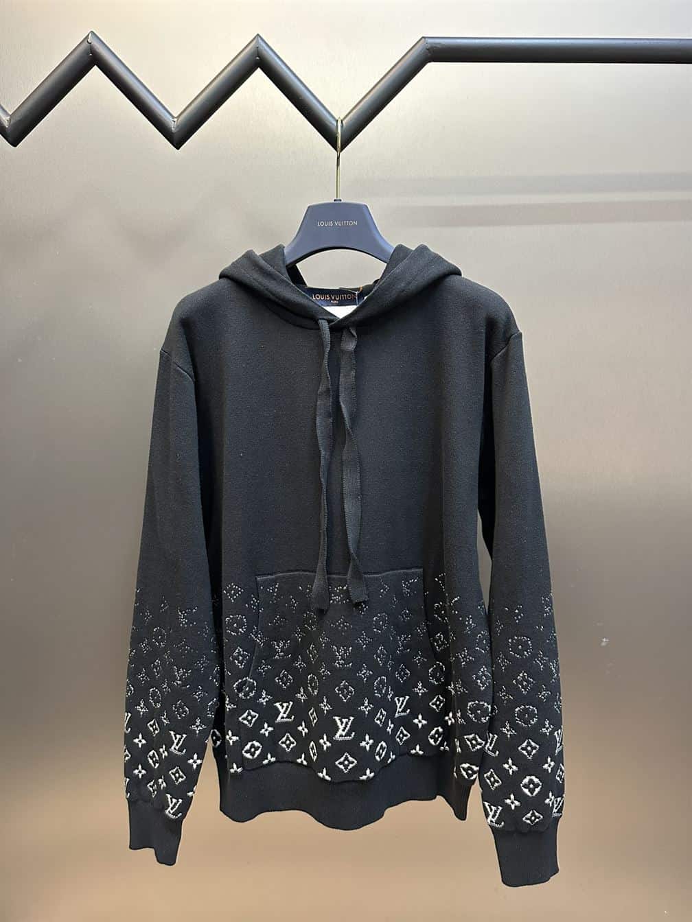 LOUIS VUITTON GRADIENT COTTON HOODIE – LH070
