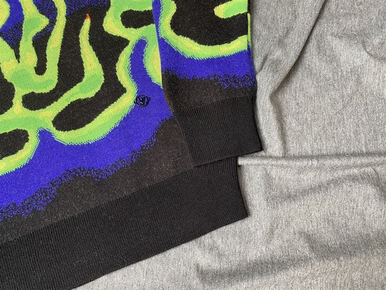 LOUIS VUITTON GRAPHIC CREWNECK – LVH043