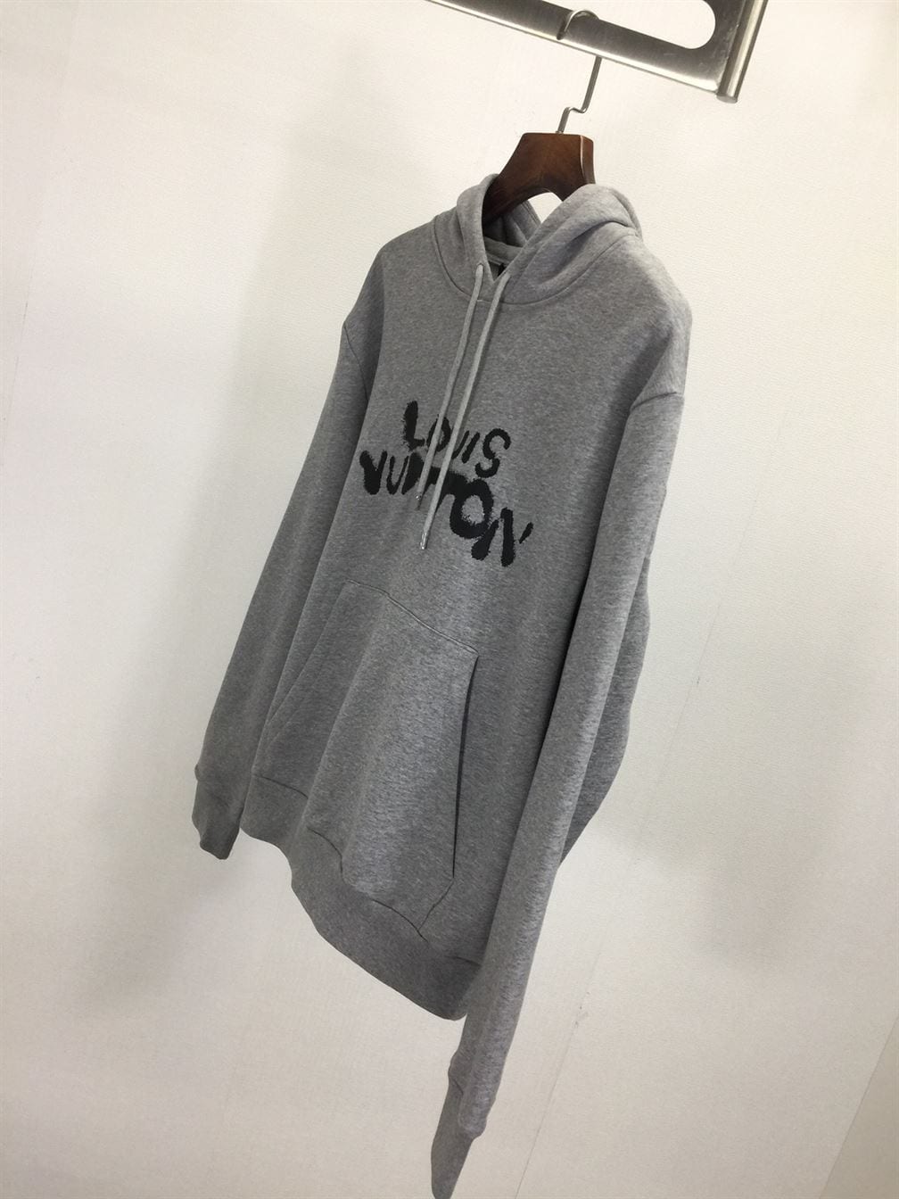 LOUIS VUITTON HOODIE – LVH013