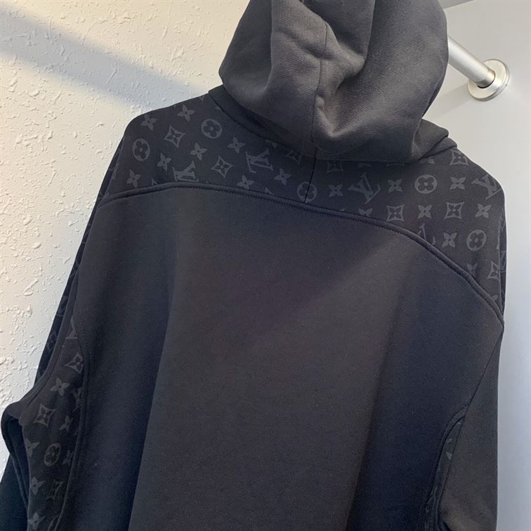 LOUIS VUITTON HOODIE – LVH019