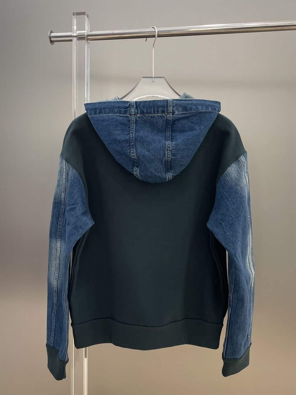 LOUIS VUITTON HYBRID DOODIE DENIM JACKET – LVC032