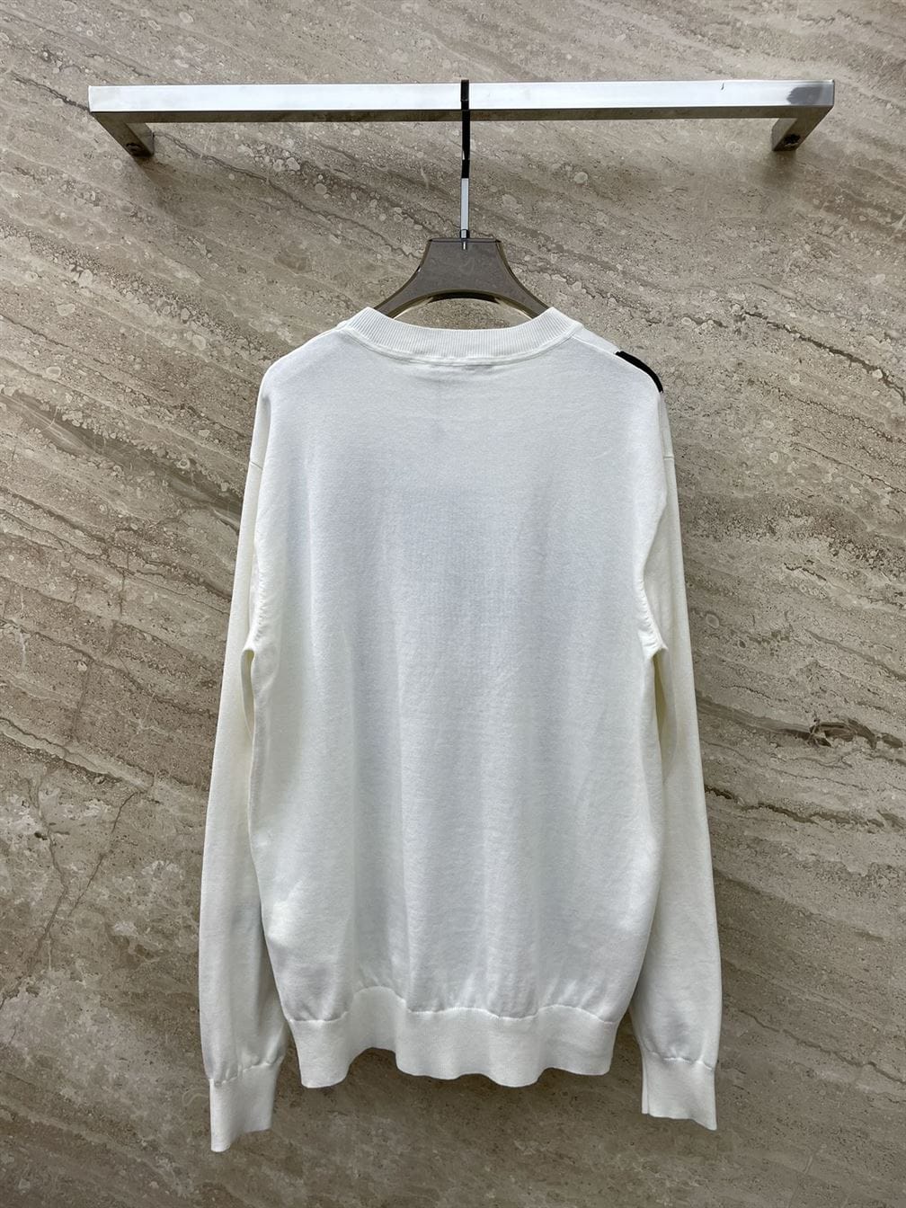 LOUIS VUITTON INTARSIA CASHMERE WOOL CREWNECK – LVH056